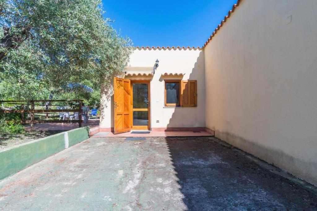Campagna De Mercedes Alghero Esterno foto